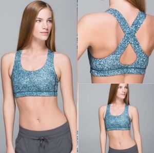 Lululemon 💎EUC Size 6 Lululemon Fast Lane Bra